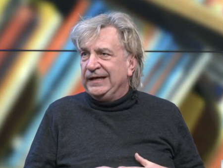 Режиссёр Экис: «Меня назвали русофобом»; что думает публика? Режиссёр Экис: «Меня назвали русофобом»; что думает публика?