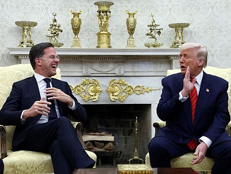 Белый дом: Трамп обсудит с Рютте возможный выход США из НАТО