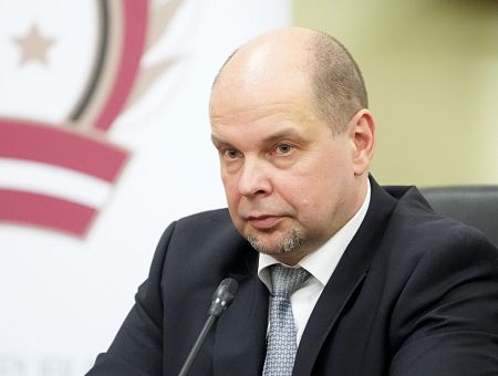 Украинские коллеги должны предупреждать наших военных о подобных ударах: латвийский эксперт о падении дрона