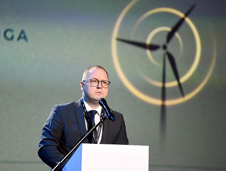 Čudars iztur Saeimas uzticības balsojumu