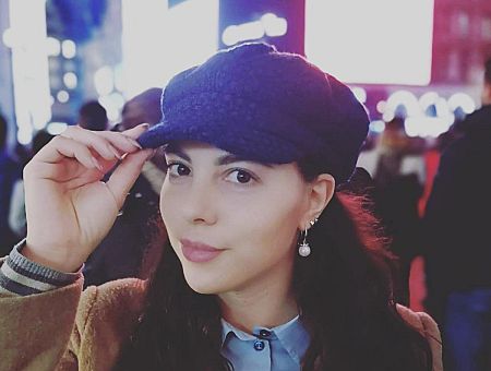 «Медленно, по слогам»: в школу только на латышском