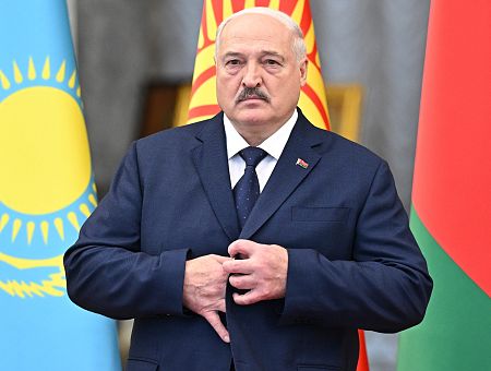 «Или открываете границу, или конфискуем ваши фуры»: Лукашенко ставит ультиматум Литве