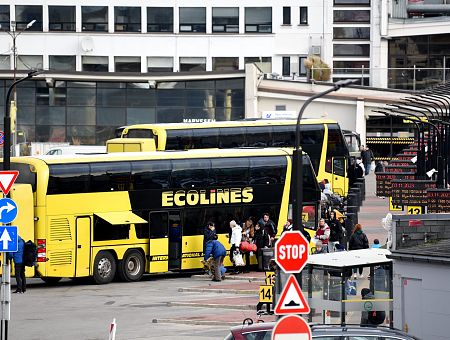 В соцсети интересуются: «Когда прекратится сообщение с Минском и Москвой?» (ВИДЕО)