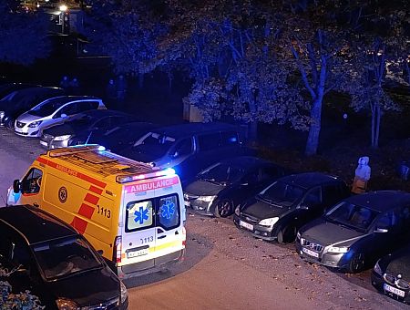 В канун Нового года попал под поезд — медики рассказали об авариях и травмах последнего дня прошлого года