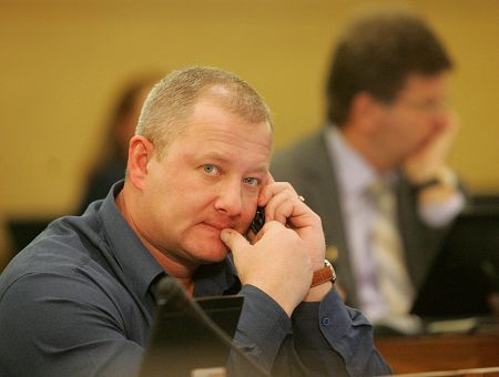 Суд поставил точку: Кузьмук сядет за поддержку армии России