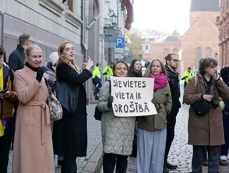 «У меня степень магистра из Оксфорда»: в соцсетях обсуждают экспертность Беаты Йоните