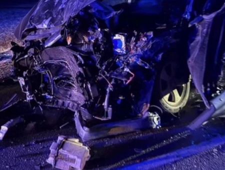 Кошмарная авария в Латгалии. Женщина с ребёнком вышла из машины после ДТП прямо под колёса