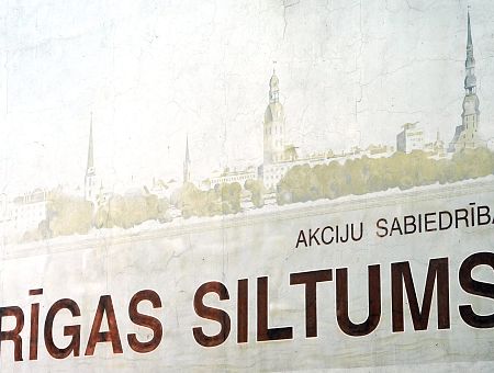 Рижане переплачивают 97 миллионов евро из-за «хитрой» схемы Rīgas Siltums: Кулбергс