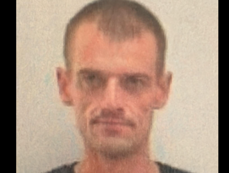 Лучше явиться добровольно: полиция разыскивает мужчину, скрывшегося с места ДТП (ФОТО)