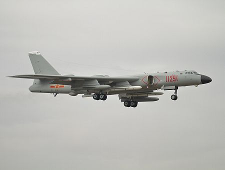 Российские и китайские бомбардировщики напугали Японию. Совершали «совместное патрулирование» Российские и китайские бомбардировщики напугали Японию. Совершали «совместное патрулирование»