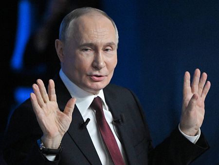 Путин: не считаем себя ответственными за гибель людей