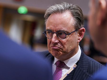 «Соседи России испытали бы эмоциональное удовлетворение, но политика — это не эмоции»: как де Вевер сломал план ЕК