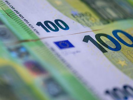 К взяткам готовы! Почему часть Латвии снова выбирает обходные пути?