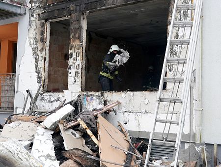 Запрещена эксплуатация здания в Кекавском крае, пострадавшего от пожара