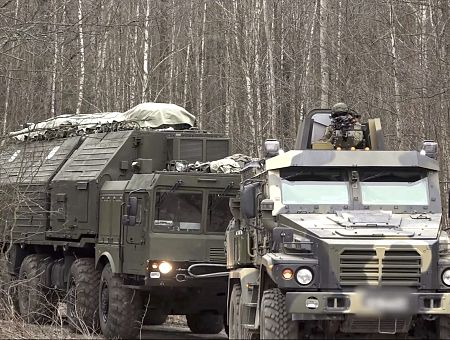 Долетит до Риги за две минуты, но есть вопросы: Слайдиньш об «Орешнике» в Белоруссии