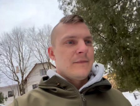 «Получится хороший контент»: латвийский блогер прячется от полиции в лесу