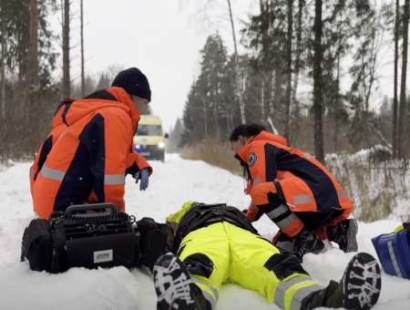 Необычное поздравление «Паулсу — от латвийской неотложки» стало хитом соцсетей (ВИДЕО)