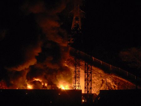 Трамп нанёс удар по Венесуэле: взрывы по всему Каракасу Трамп нанёс удар по Венесуэле: взрывы по всему Каракасу