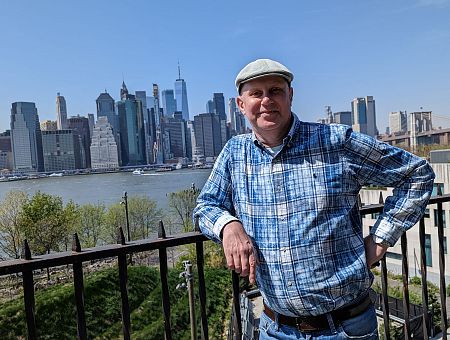 «Либо можно отменять Конституцию»: на Латковскиса пожаловались в надлежащие органы