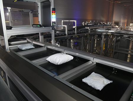 Таможня говорит – разрешено, почта говорит – нет, и оба правы: курьёз латвийской системы