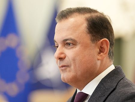 Абу Мери предложил ограничить детям доступ в Интернет: на уровне ЕС