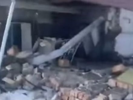 Мощный взрыв разнес продуктовый магазин: пострадали две продавщицы (ВИДЕО)