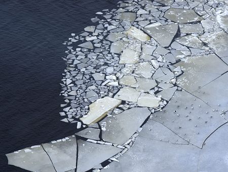 Даугавпилс готовится к паводку: дамбы, насосы и места для эвакуации