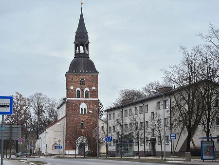 А остальные латвийцы? Почти 100% жителей Валмиеры довольны жизнью в своем городе