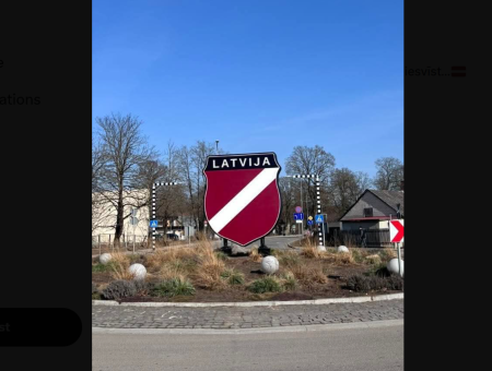 Теперь истолкуют иначе? Огре украсили символом легионеров прямо перед 16 марта