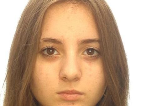 Ушла в субботу вечером и не вернулась: полиция ищет пропавшую школьницу