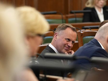 «Мы наблюдаем этакую шизофрению»: Таварс о поведении правительства Силини