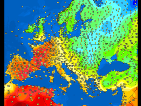Для апреля такие температуры — редкость: латвийский метеоролог о жаре в Европе