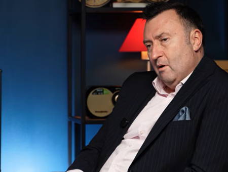 «Лес — это про Сибирь»: профессор экономики объяснил, на чём зарабатывать Латвии «Лес — это про Сибирь»: профессор экономики объяснил, на чём зарабатывать Латвии