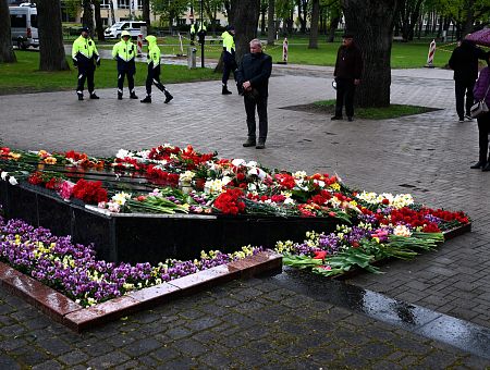 9 мая политики Латвии выступают в унисон с политиками России: Пименов об одной странности