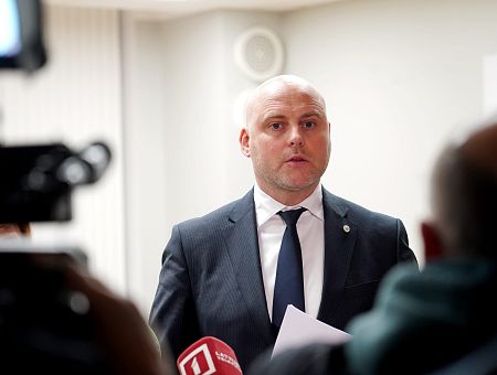«Прогрессивных» сбросили с корабля современности: Кулбергс остановился на «коалиции четырёх»