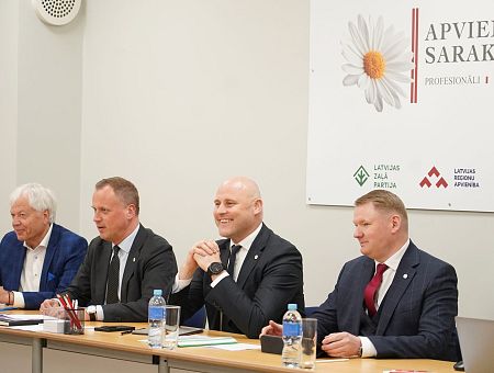 Кажись, договорились! Партии будущей коалиции распределили портфели