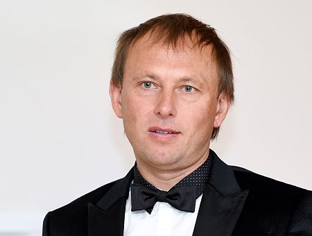 В Страдиня от должности отстранен руководитель клиники: дело о возможной коррупции