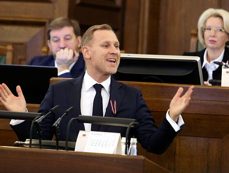 Ну что, соскучились? В политику Латвии возвращается Ариго Торо… то есть Гобземс Ну что, соскучились? В политику Латвии возвращается Ариго Торо… то есть Гобземс