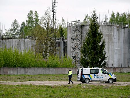 На 40 минут позже: самоуправления указывают на проблему рассылки оповещений о дронах