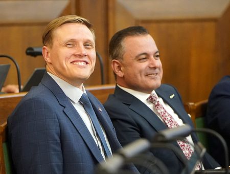 Понеслась! Домбрава дал первое распоряжение на посту министра МВД Понеслась! Домбрава дал первое распоряжение на посту министра МВД