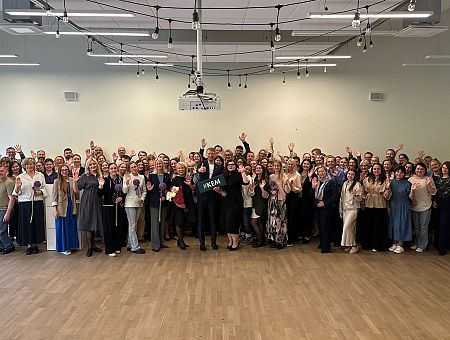 «Выстрел в ногу, а потом в голову»: в соцсети обсуждают Минклимата (ФОТО) «Выстрел в ногу, а потом в голову»: в соцсети обсуждают Минклимата (ФОТО)
