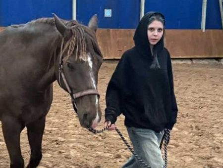 Вышла из дома в пятницу и не вернулась: полиция ищет Алисе Козулину