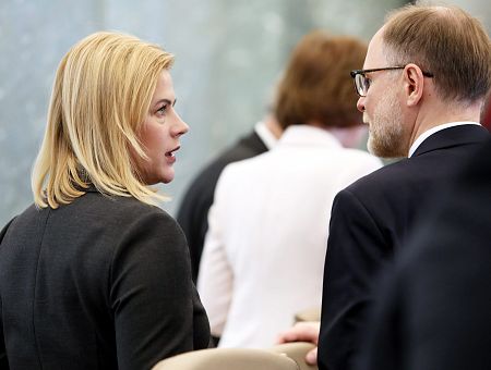 Премьер уволила Спрудса и назначила на его место настоящего полковника