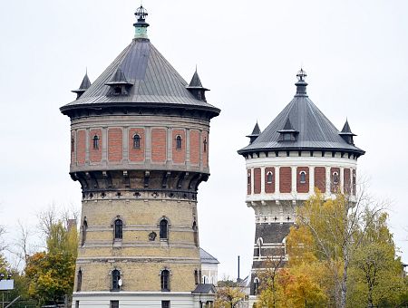 Rīgas pašvaldība izsolē pārdos vēsturiskos ūdenstorņus Mazajā Matīsa ielā