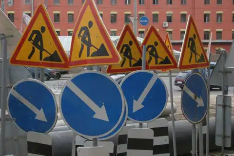 Ущерб на сотни тысяч евро: сильная буря размыла дороги, некоторые до сих пор закрыты для движения