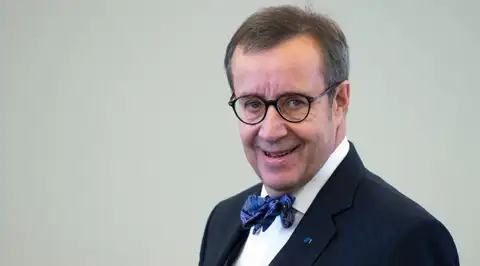 Экс-президент Эстонии Ильвес озаботился историей Латвии: призвал сделать поправку в статье «The New York Times»