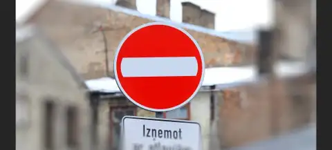 Pēc mājsēdes aizvien potenciāli pastāvēs pulcēšanās un darbalaika ierobežojumi