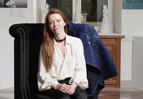 Для многих женщин замужество — крепость, которую они взяли и успокоились. А жить надо интересно, считает Юлия Ересько