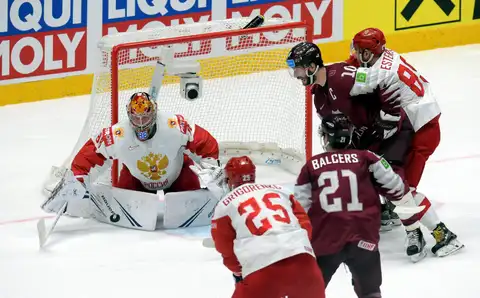 Россия возвращается в хоккей? IIHF отменила решение о недопуске РФ к турнирам