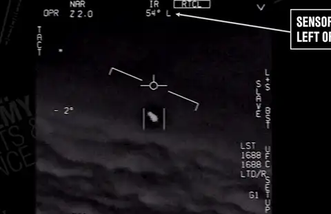ВМС США подтвердили подлинность обнародованных видео с НЛО (ВИДЕО)